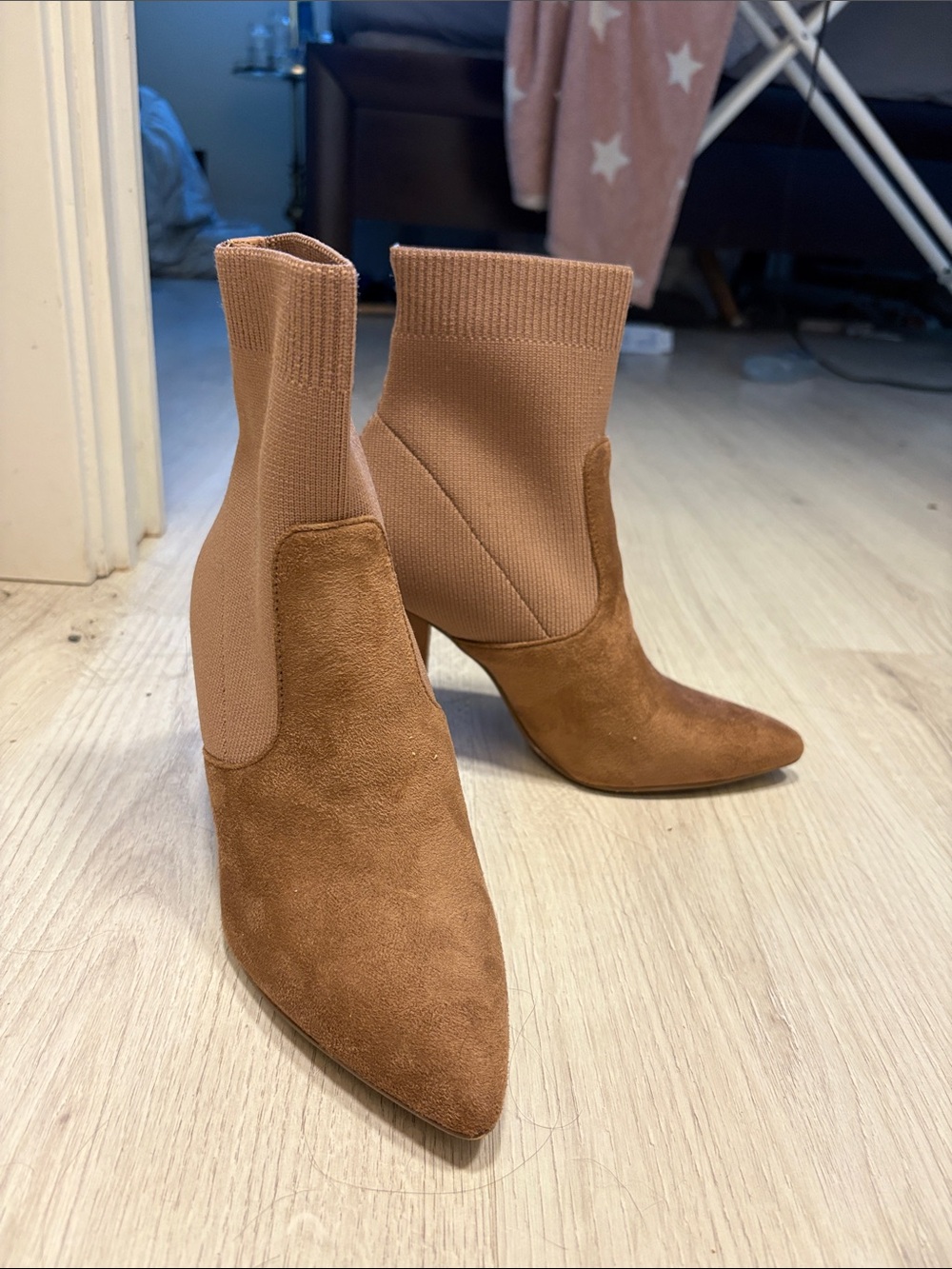 Steve Madden tan ankle boots size 5